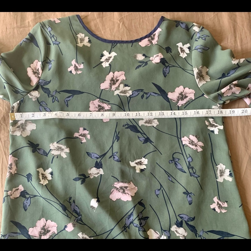 LE LIS Anthro blouse - Picture 5 of 7